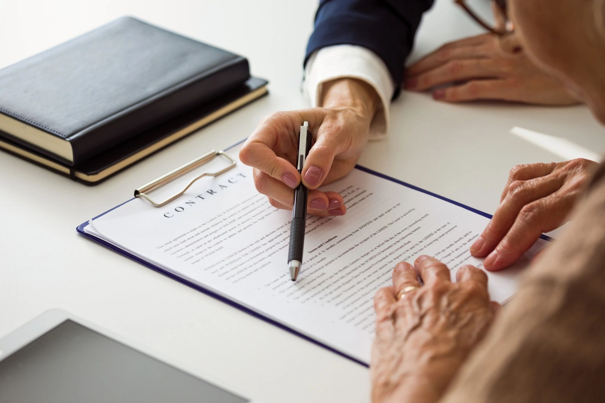 Firma de contrato legal